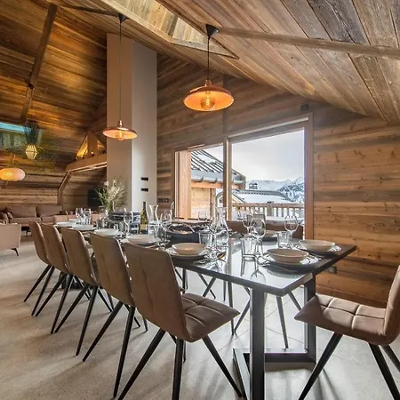 Chalet Capricorne - Sur Les Pistes Avec Sauna Et Cinema